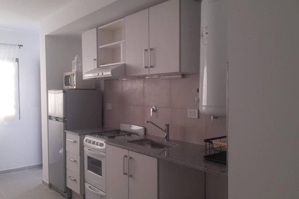 Departamento Calle Mendoza Albus -acceso Rapido Ruta 22 Apartment *